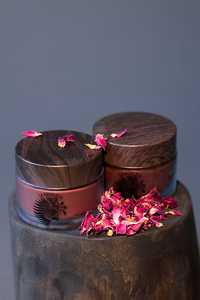 Exfoliante facial de rosas